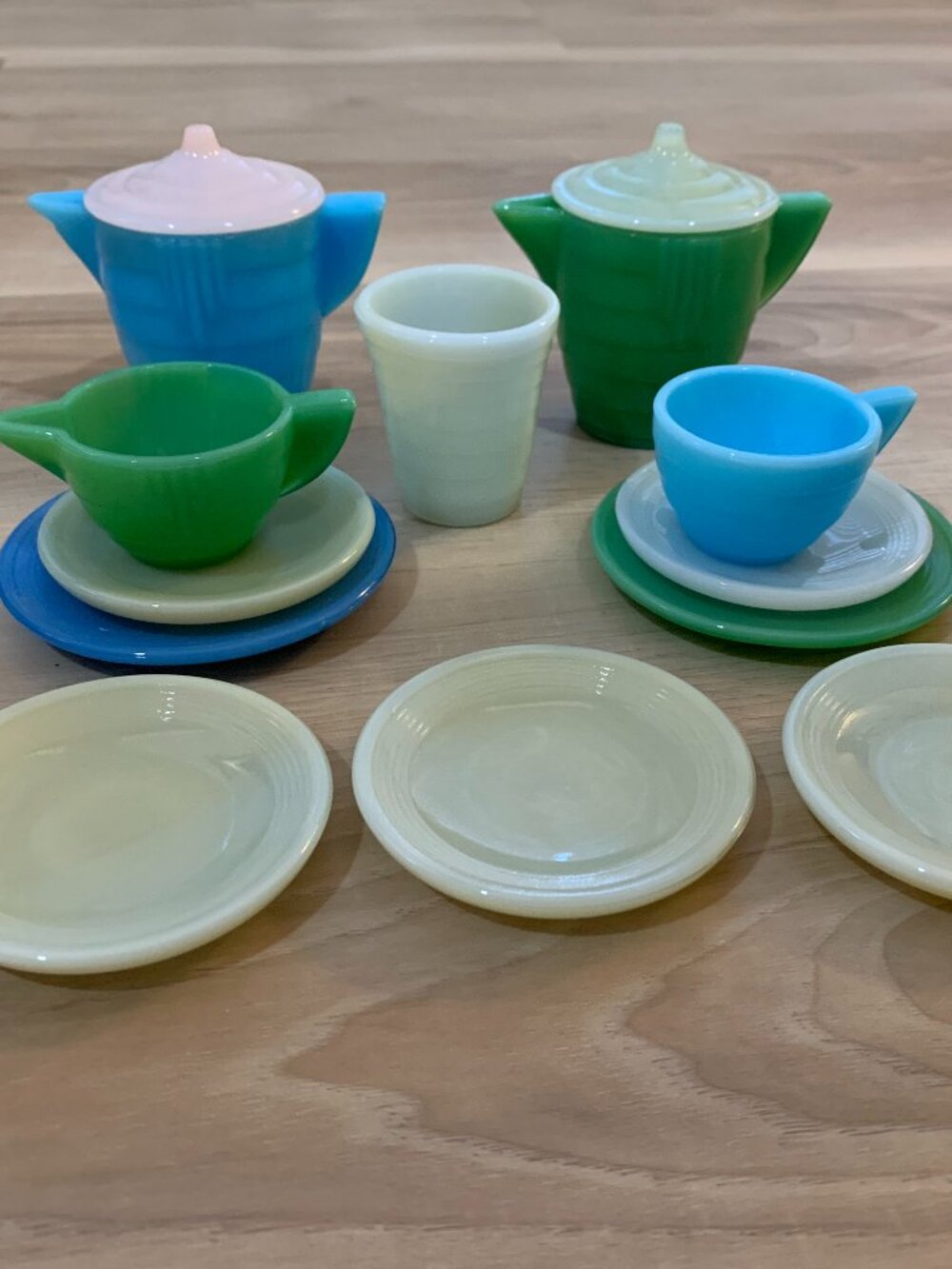 Vintage Akro Agate Children's Tea Set produced from 1932-51.  14 Random Pieces.